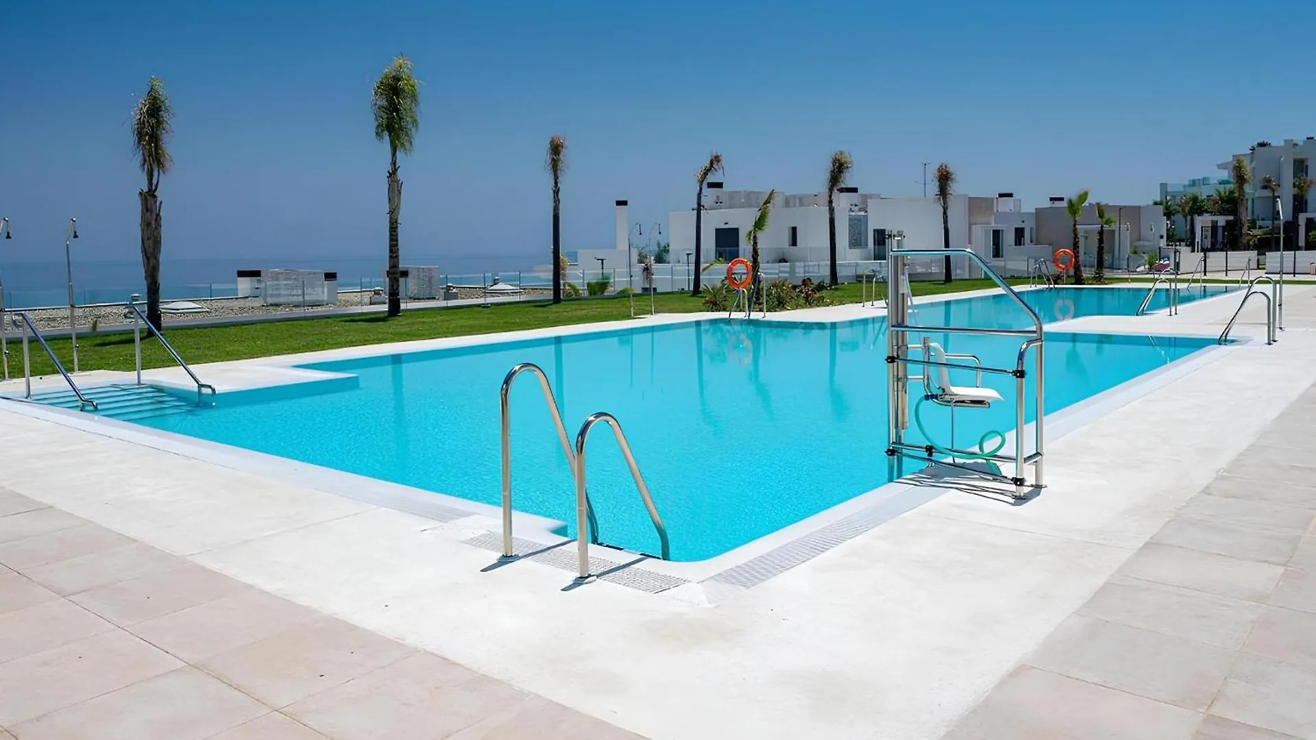 Luxury Apartment With Sea And Golf View San Roque